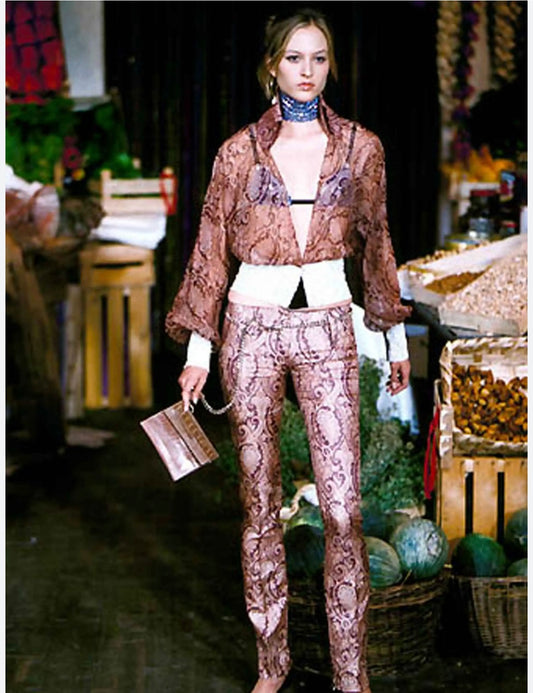 Dolce & Gabbana SS 2000 runway outfit